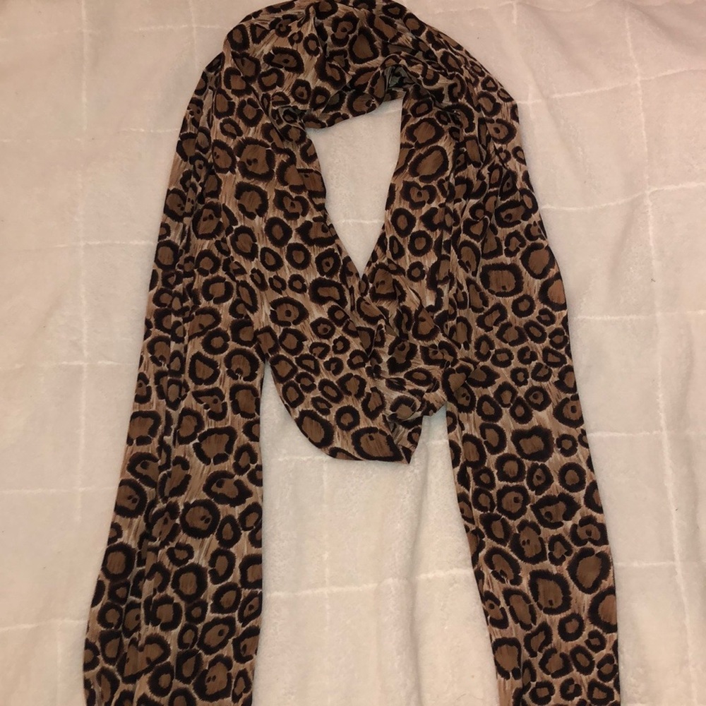 Cheetah Print Scarf
